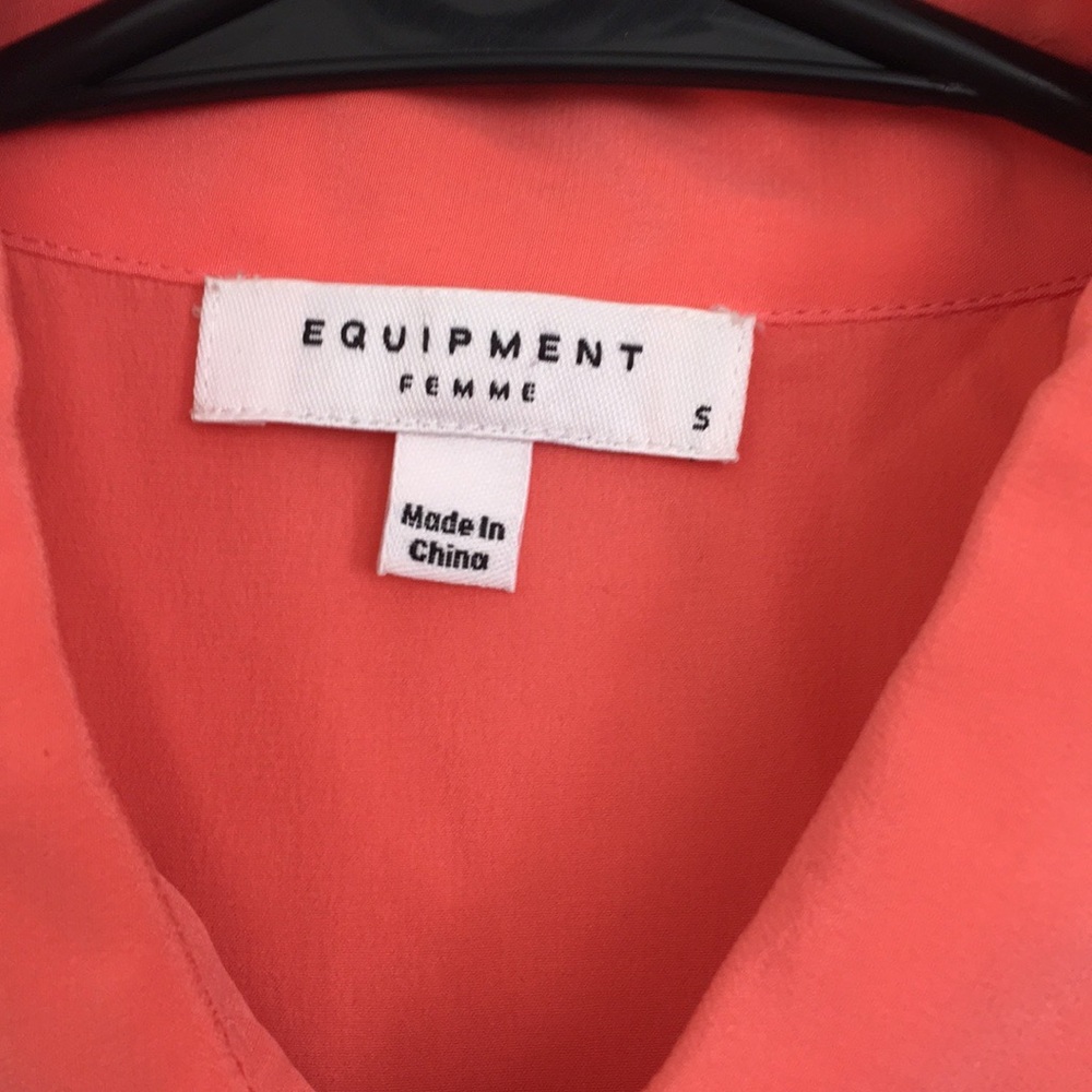 Equipment Femme Washed Silk Blouse Sz Small - Picture 3 of 5